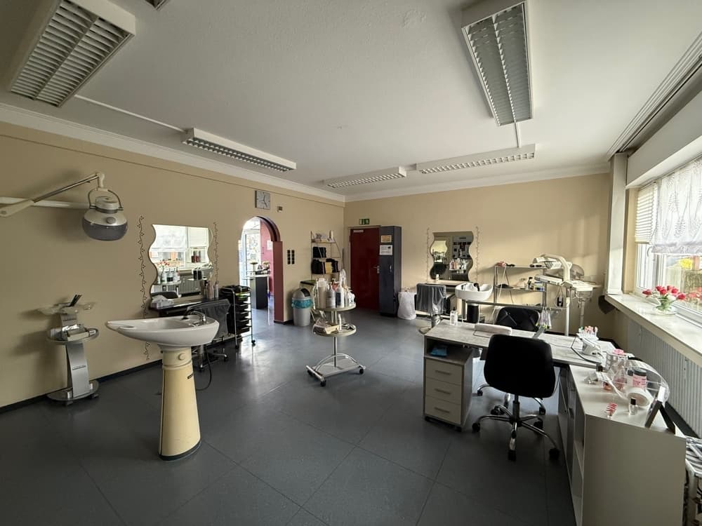 Salon 4