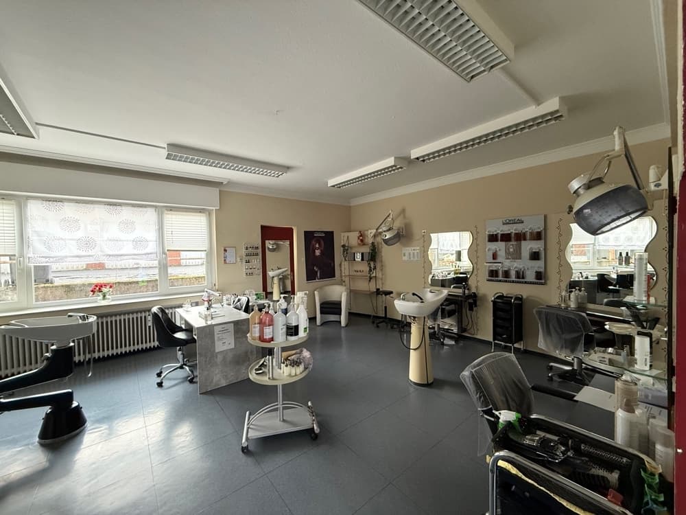 Salon